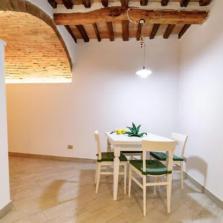 Appartamento Podere Rural Chic W Private Garden & Parking Siena