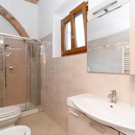 Podere Rural Chic W Private Garden & Parking Appartamento